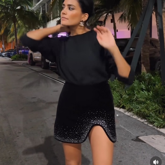 Zara RHINESTONE VELVET MINI SKIRT - Picture 16 of 16